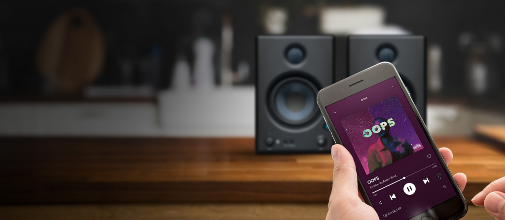 PreSonus Eris оптимальны для создания и прослушивания музыки и подкастов PreSonus Eris оптимальны для создания и прослушивания музыки и подкастов
