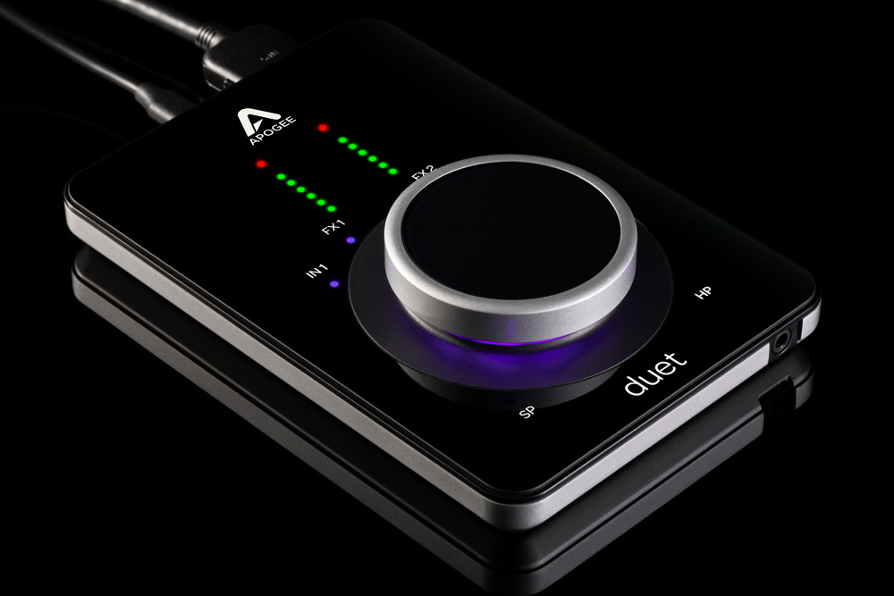 Apogee-Duet-3-3Q-Right-Black-Background-9Y1A8896-1000.jpeg