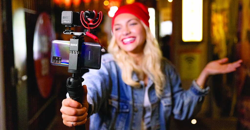 RODE_VLOGGER_KIT_Video_Micro_NIGHTLIGHT RODE_VLOGGER_KIT_Video_Micro_NIGHTLIGHT_CMYK_1200x628.jpg